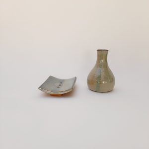 Florerito y jabonera verdes