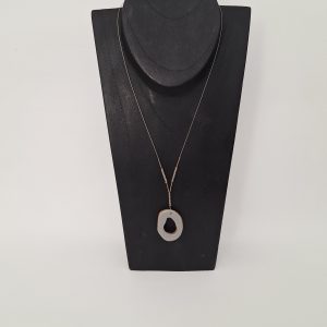 Collar gris 1 pieza